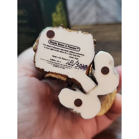 Boyds Bears & Friends "Hsing Hsing and Ling Ling Wongbruin...Carryout" Figurine - Picture 9 of 9